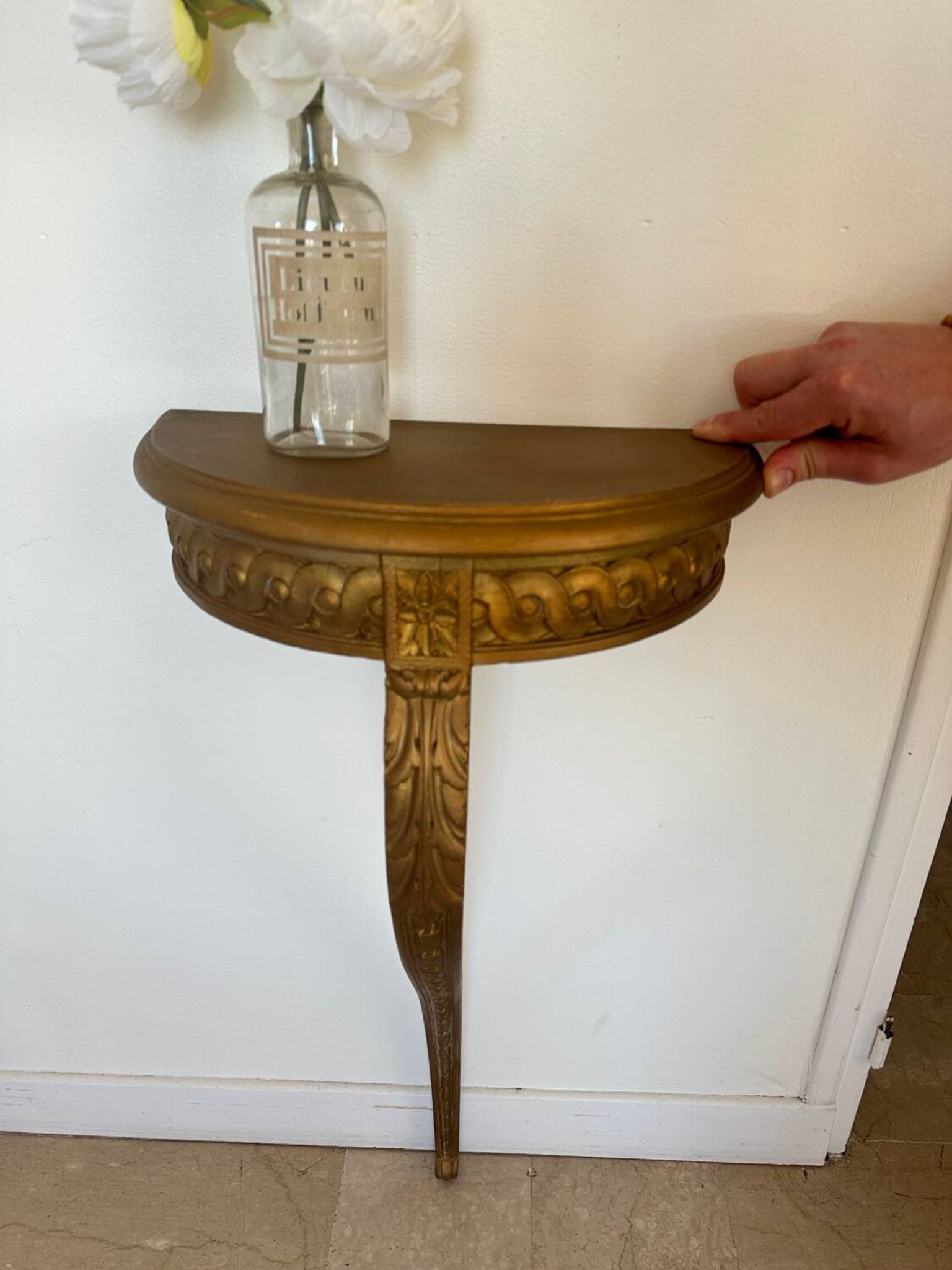 Console murale ancienne dorée