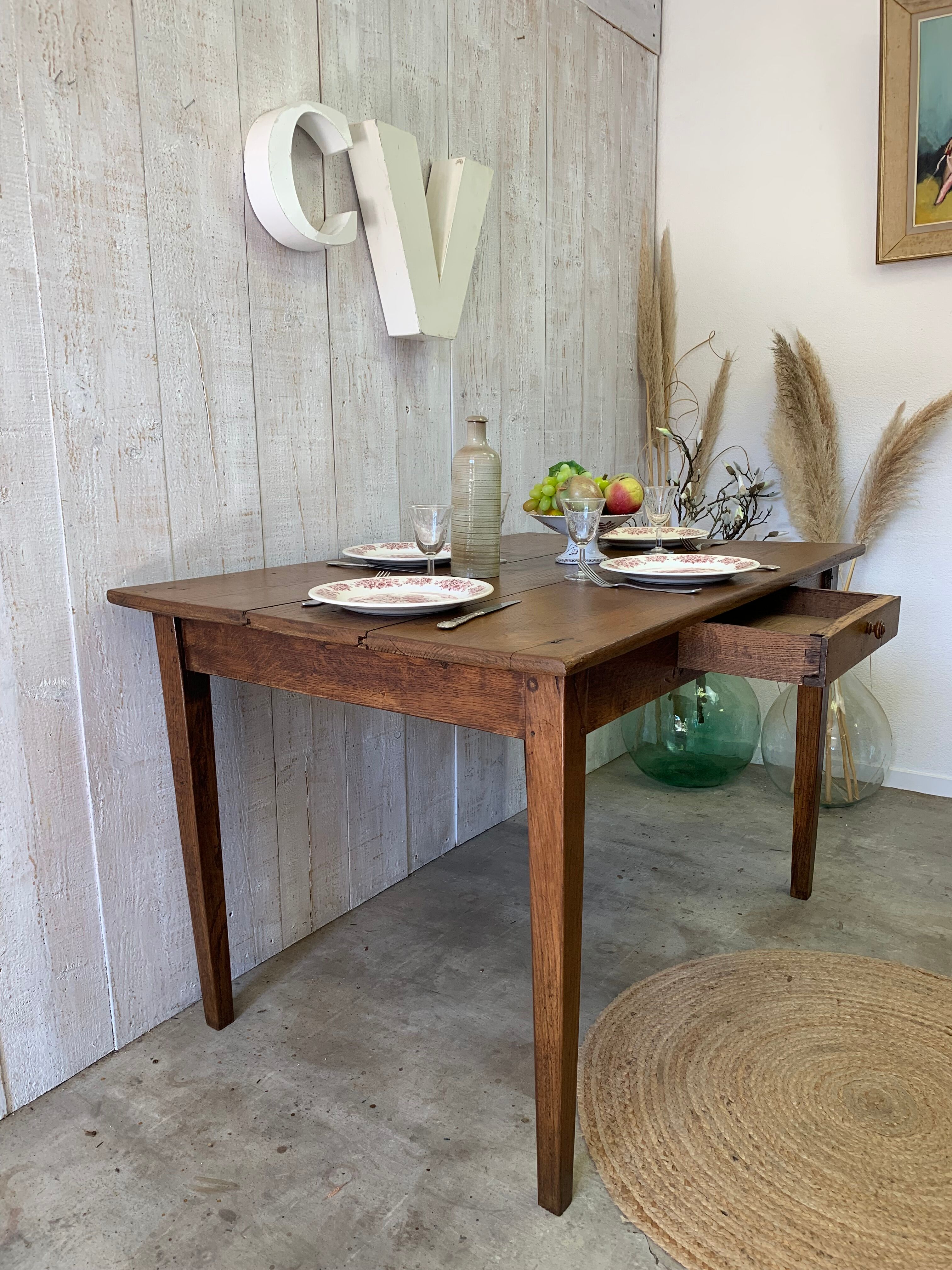 Farmhouse table