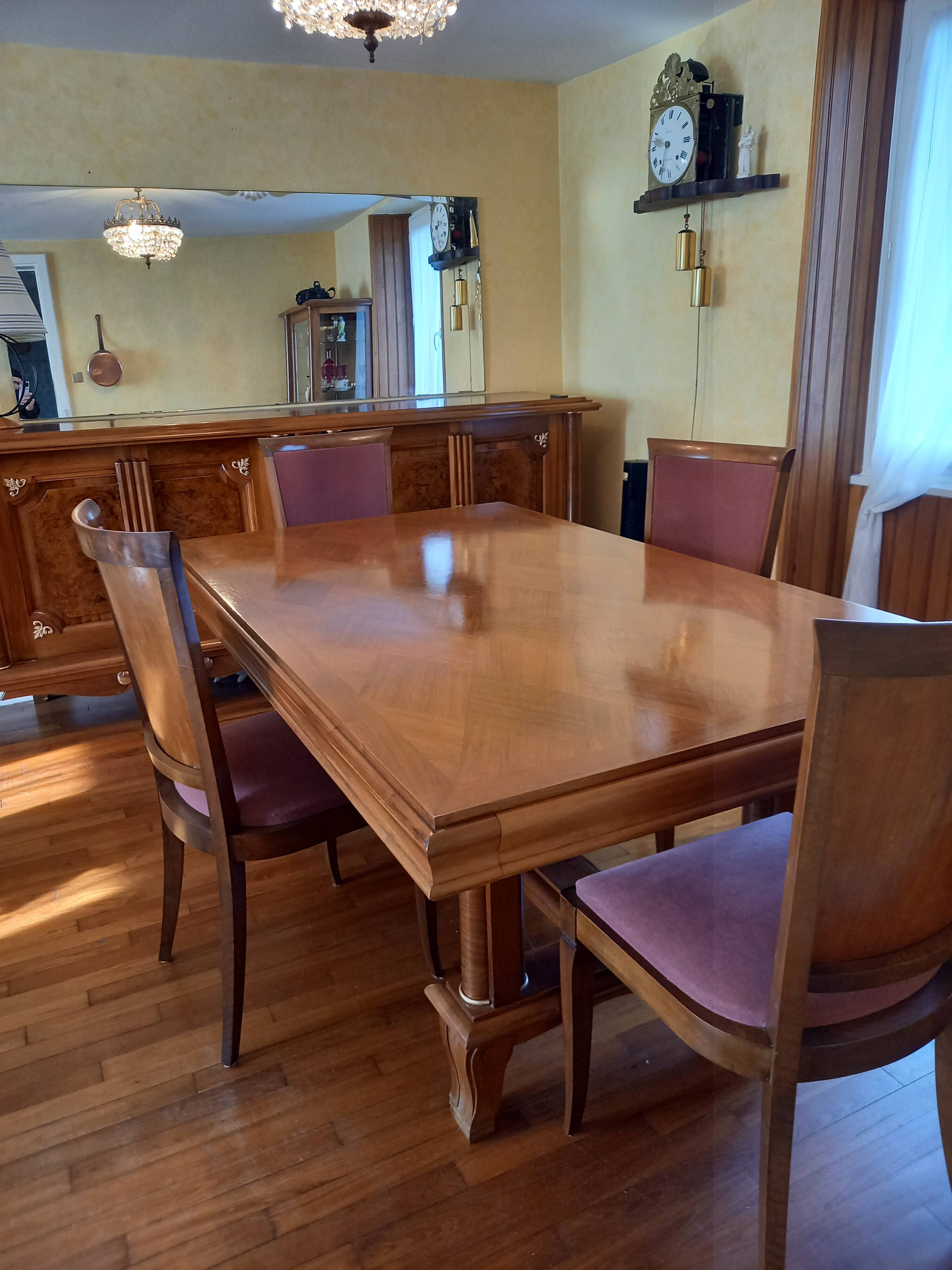 Table + 6 chaises (massif et marqueterie 60s)