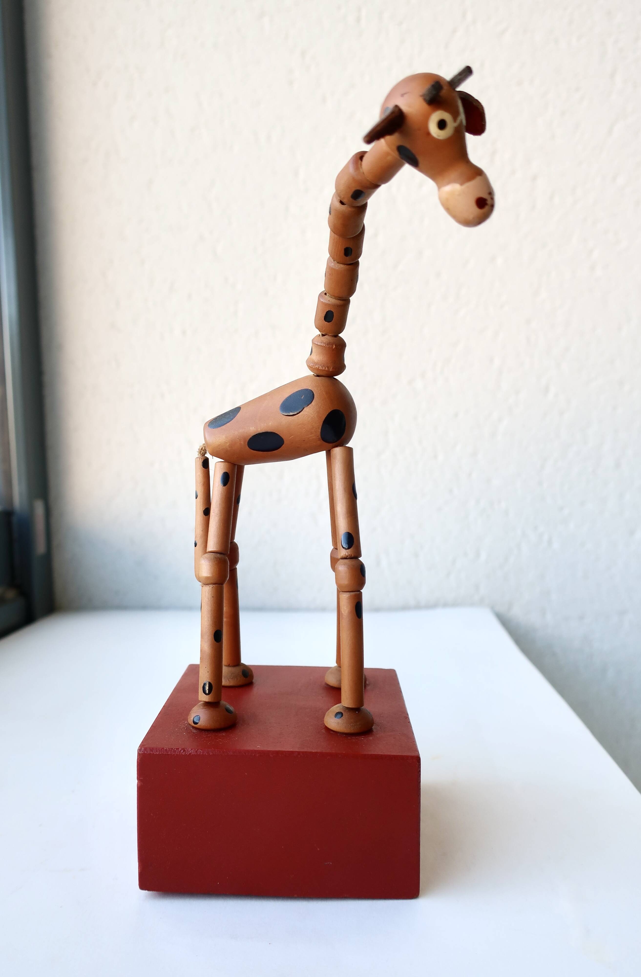 Rare and authentic Wakouwa Vintage, Giraffe model, 1950s