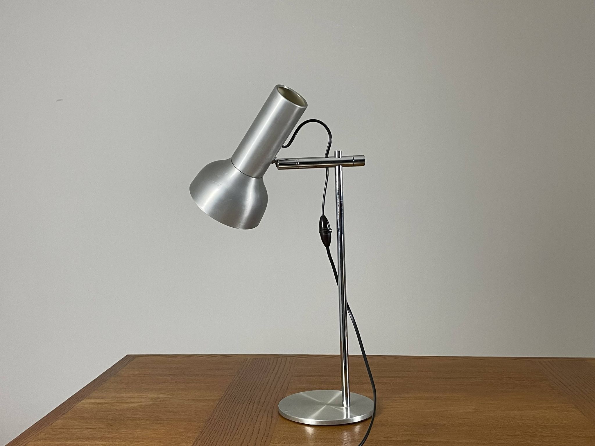 Lampe de bureau en métal des années 1970