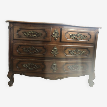Commode style antique
