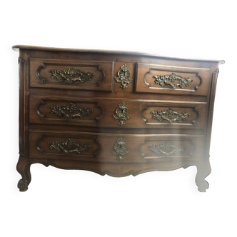 Antique style chest of drawers