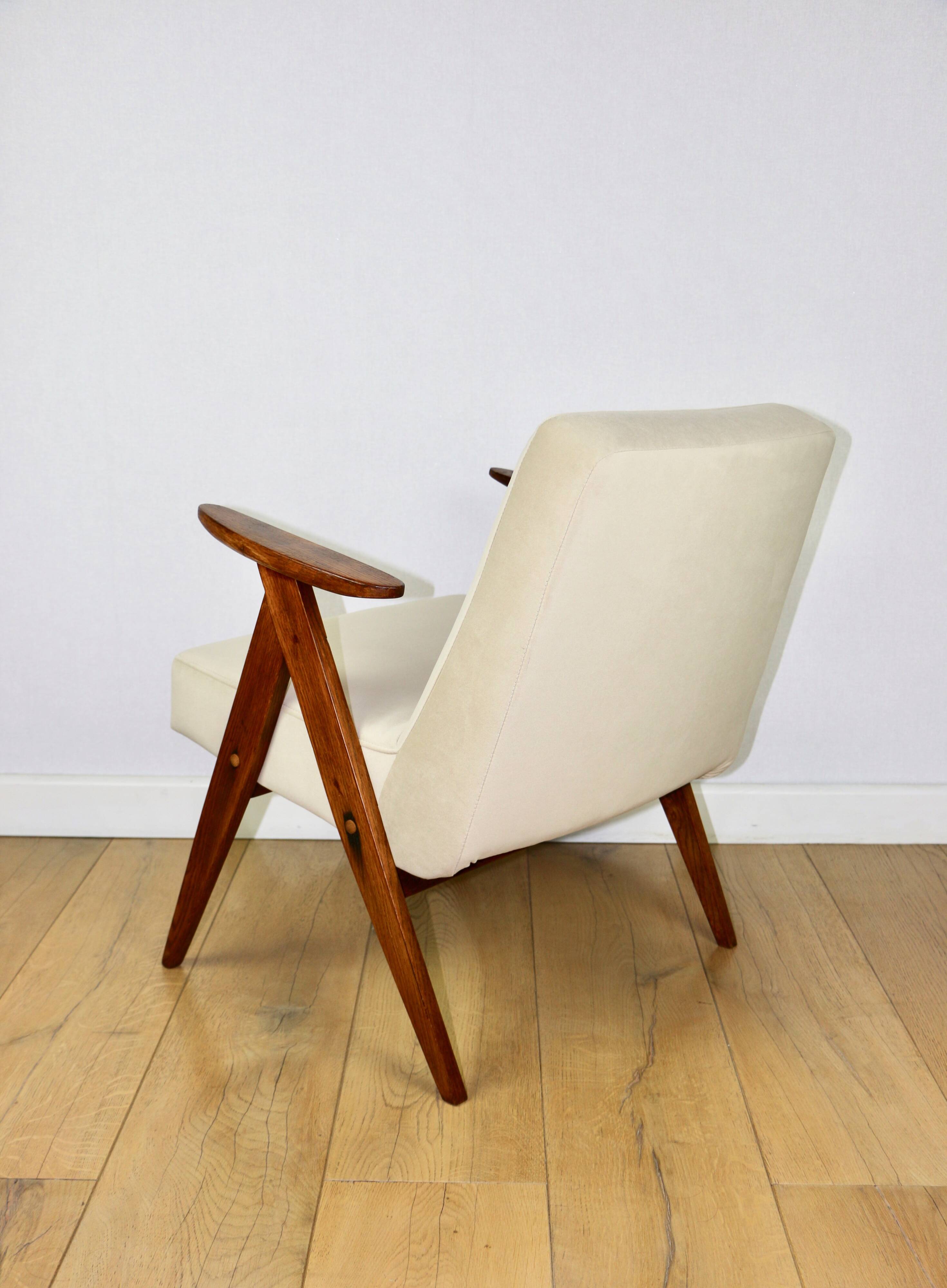 Chierowski 366 armchair, 1970s, beige, dark oak