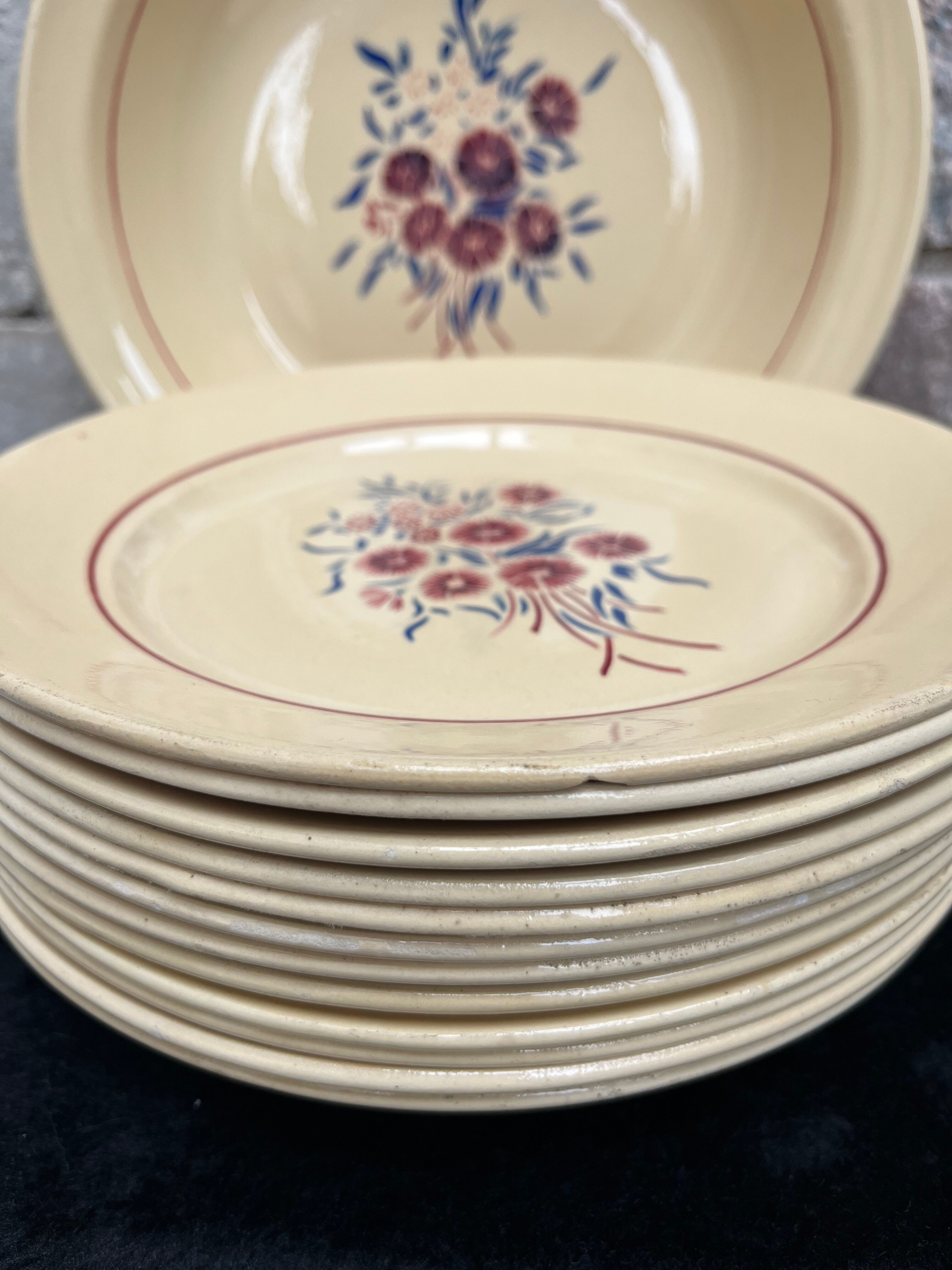 Set 12 assiettes plates « œillets » et plat Badonviller