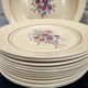 Set 12 assiettes plates « œillets » et plat Badonviller