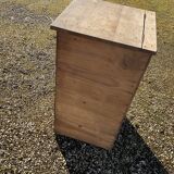Storage cabinet