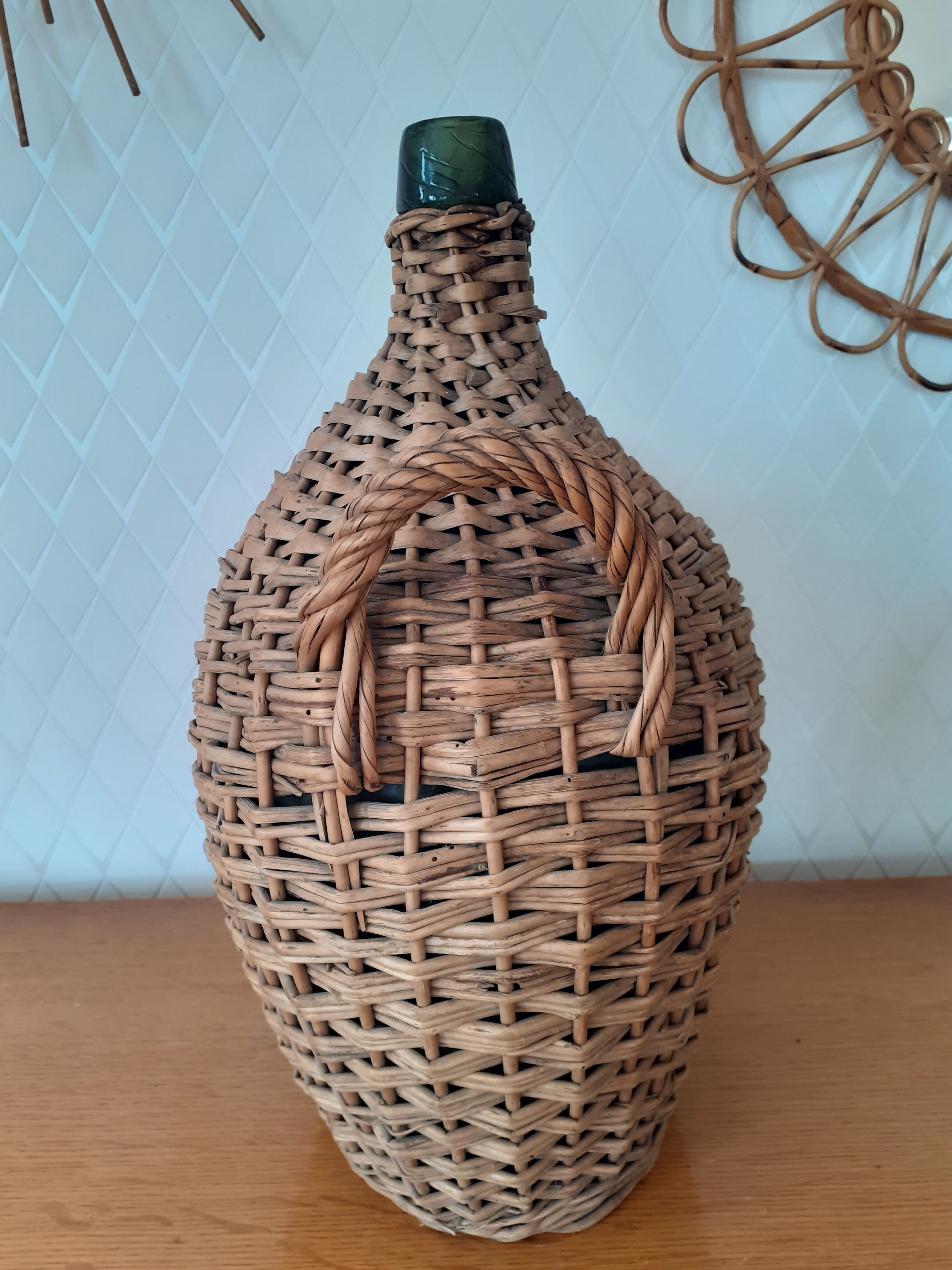 Lady Jeanne Jeanne surrounded by wicker