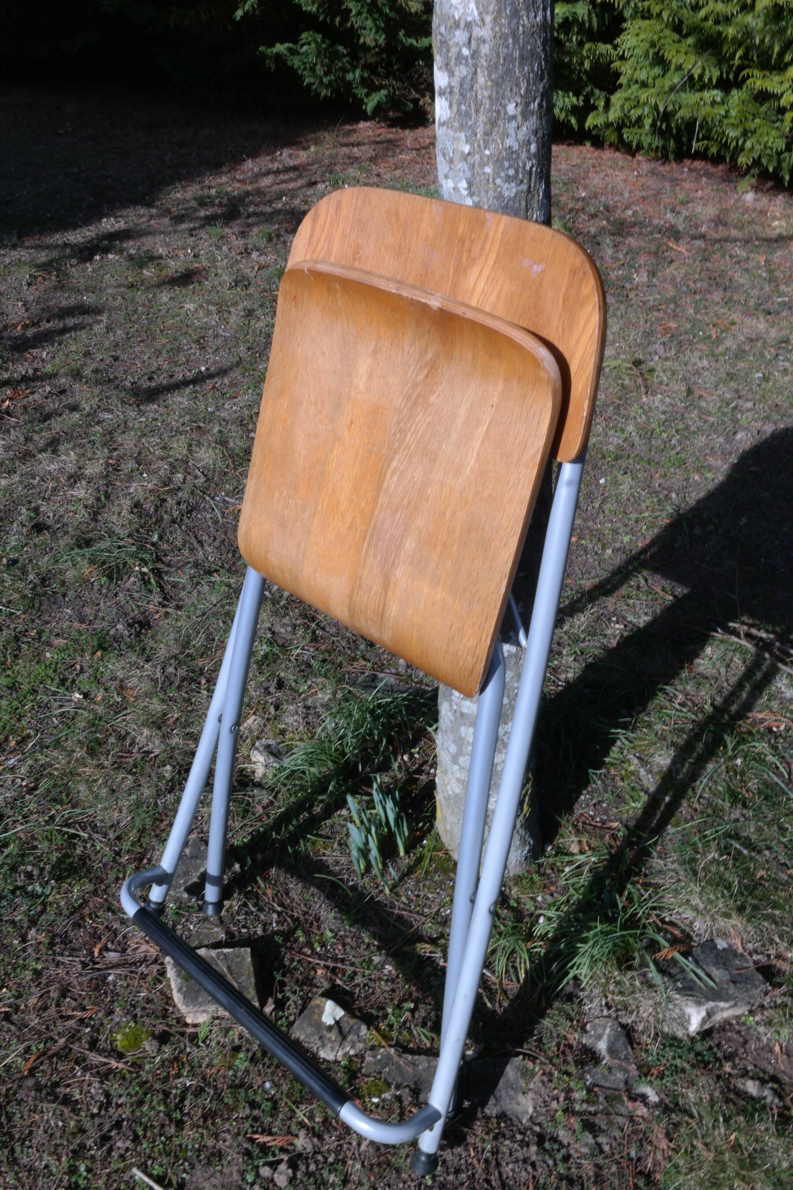 Vintage folding industrial workshop chair