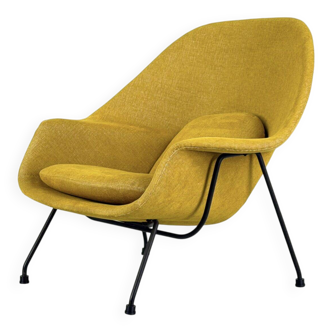 Womb chair by Eero Saarinen for Knoll International – 1950s