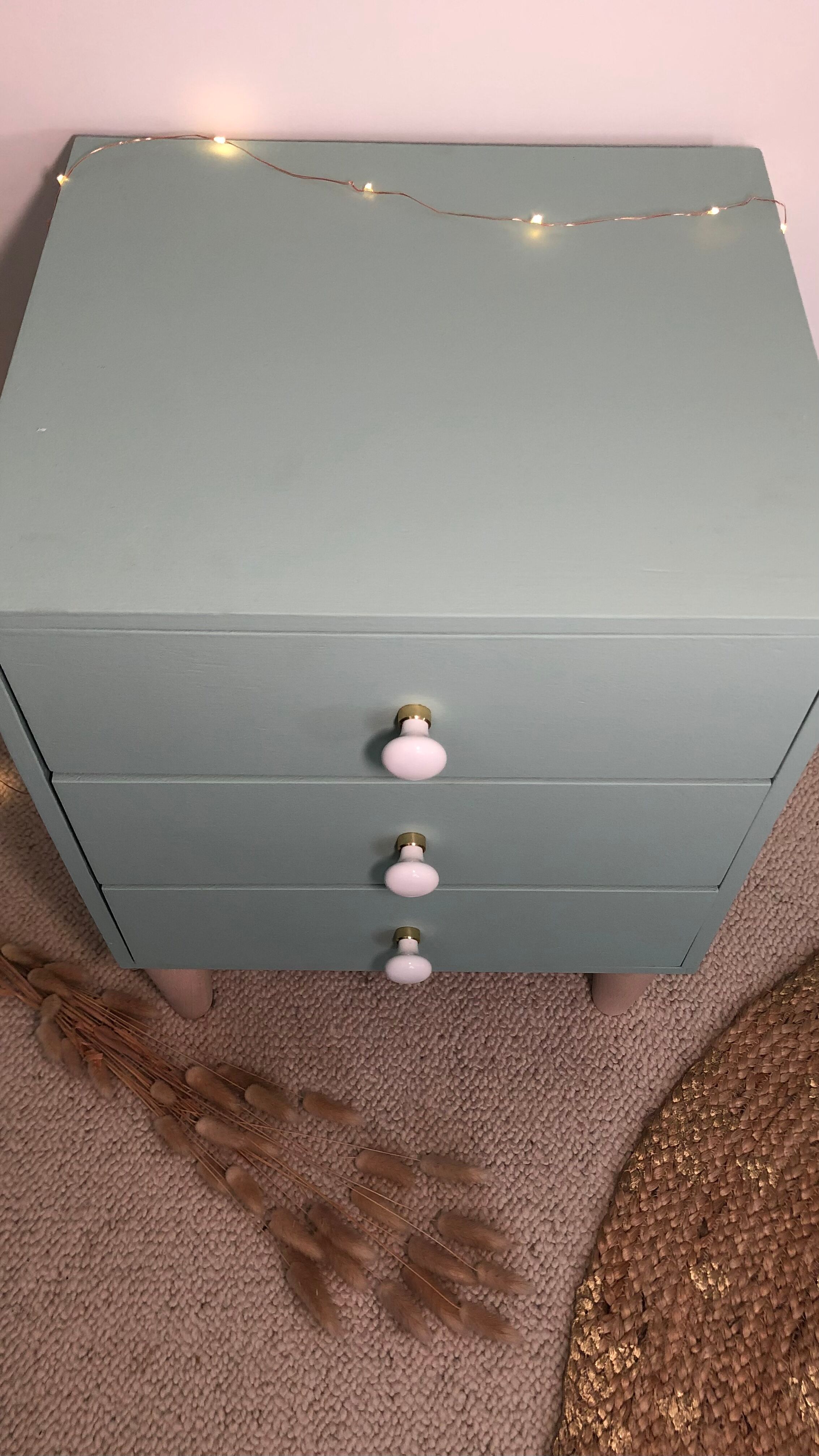 Vintage chest of drawers