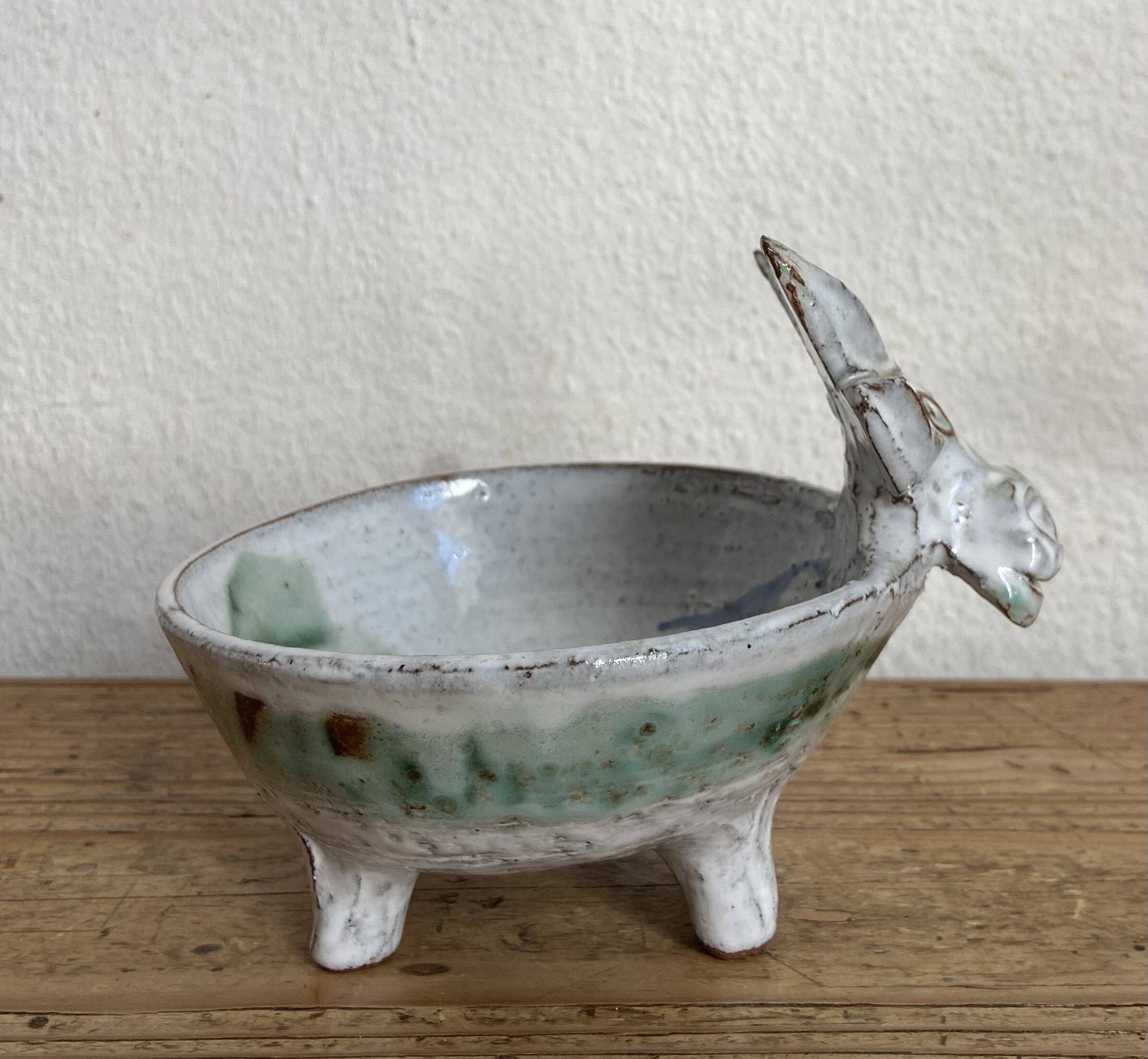 Coupe « taureau » en céramique par Albert Thiry