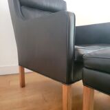 Vintage wingback chair 2431 with ottoman by Børge Mogensen for Fredericia