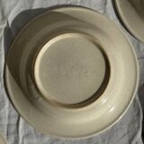 Set consisting of 6 beige flat plates with a blue rim + 3 deep plates.