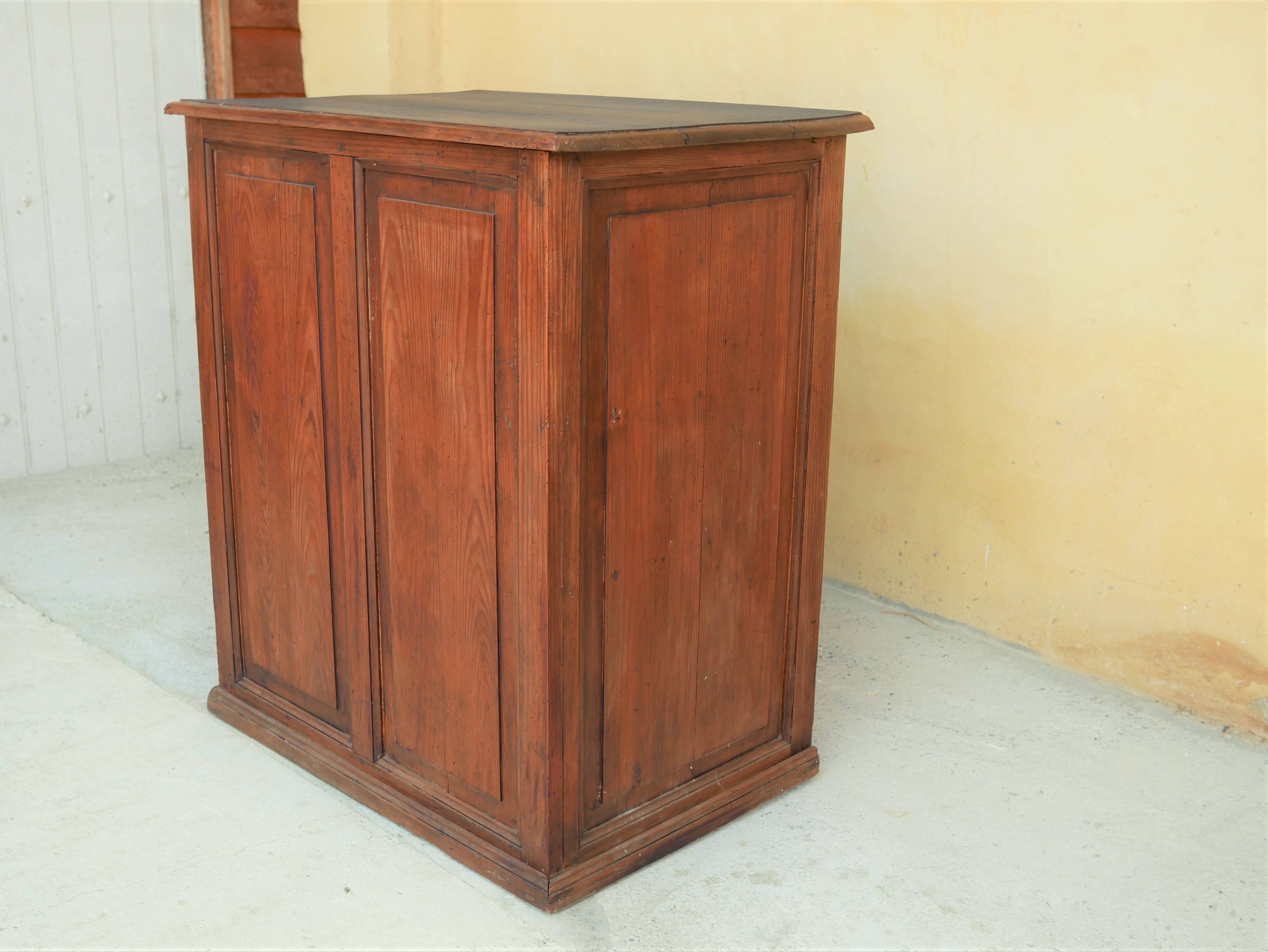 Meuble comptoir en bois