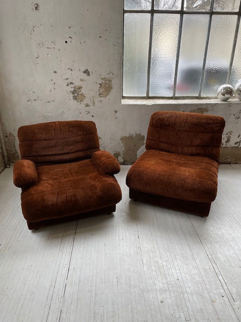 Pair 70s brown velvet armchairs