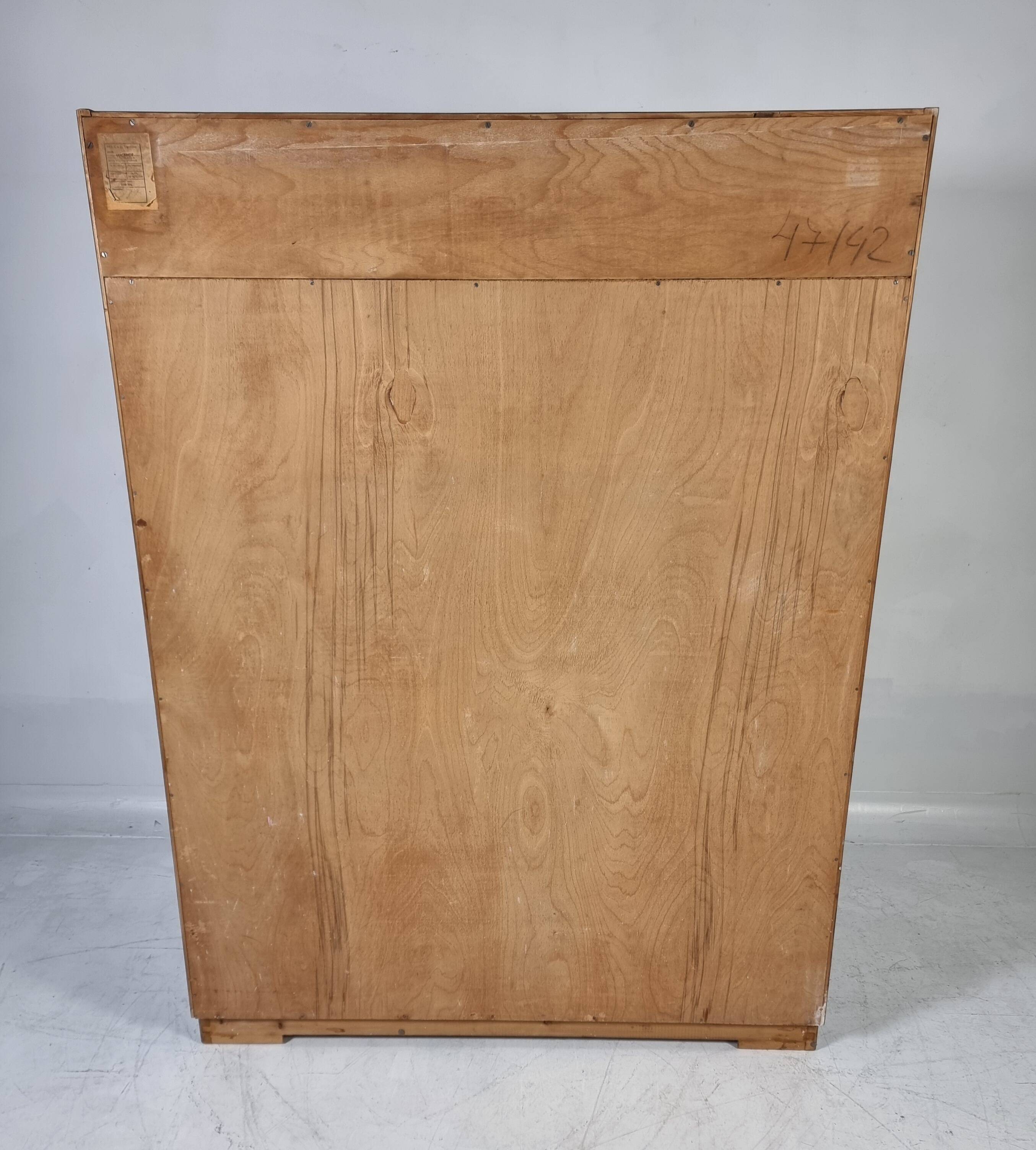 Vintage Wardrobe, 1960