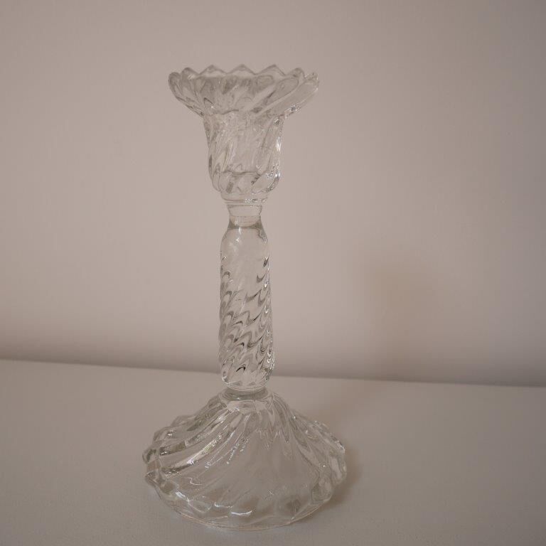 Set of 2 glass candle holders