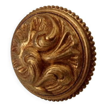 Antique furniture handle in chiseled solid bronze