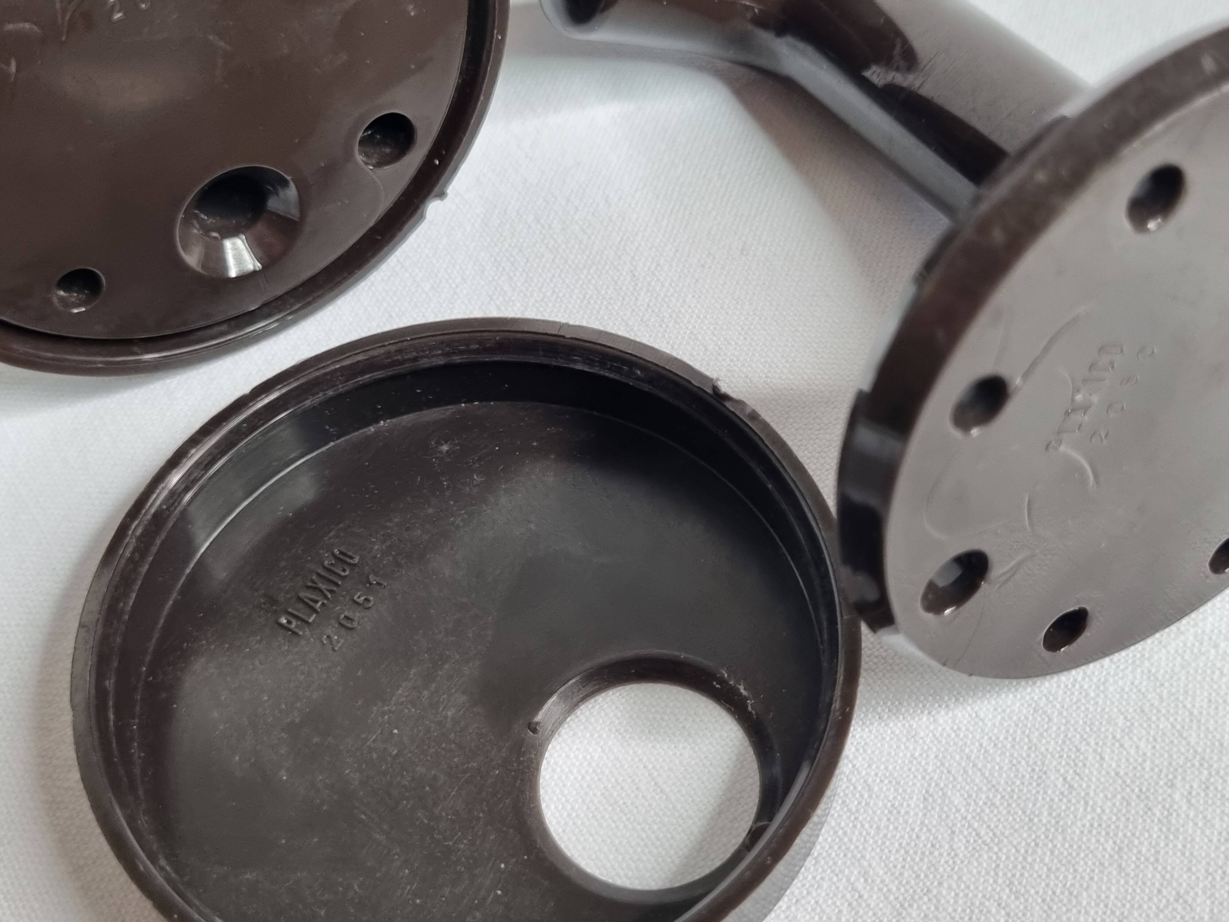 Set of 4 vintage 70s wall hooks, 10 cm