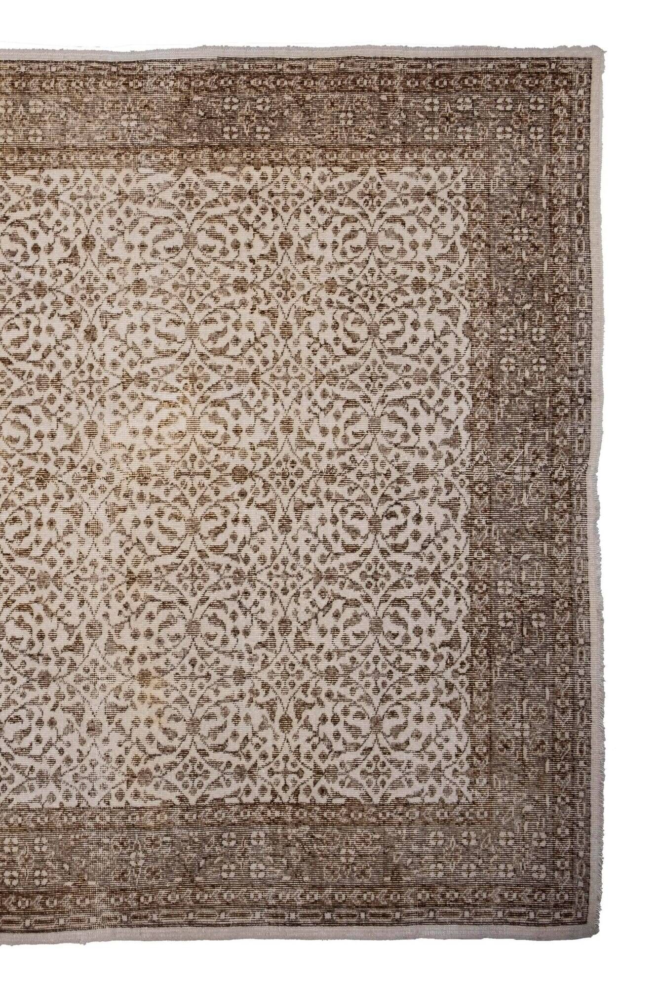 Vintage Turkish Oushak rug 205x304 cm
