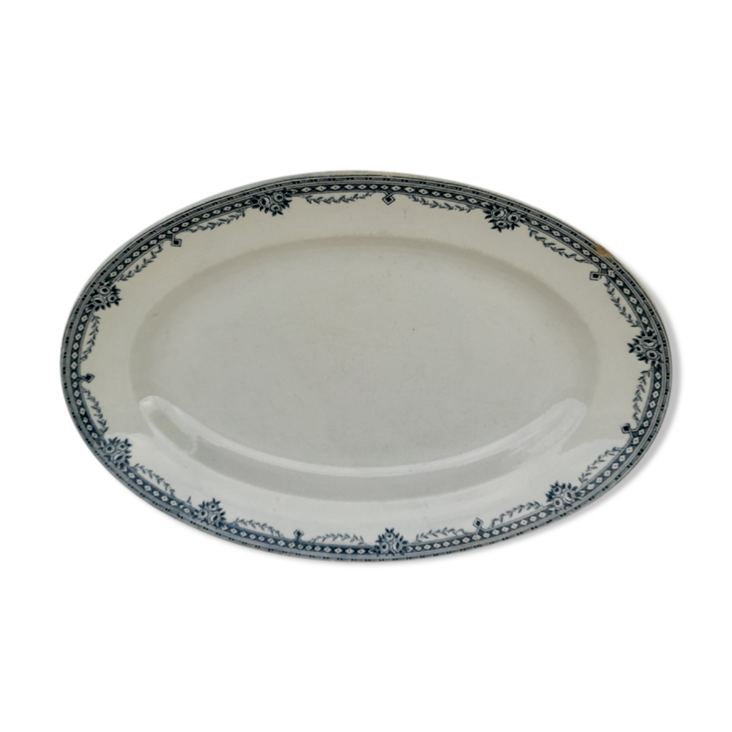 Oval dish in Earthenware of Saint Amand model turgot Iron Earth diam 35.5 cm