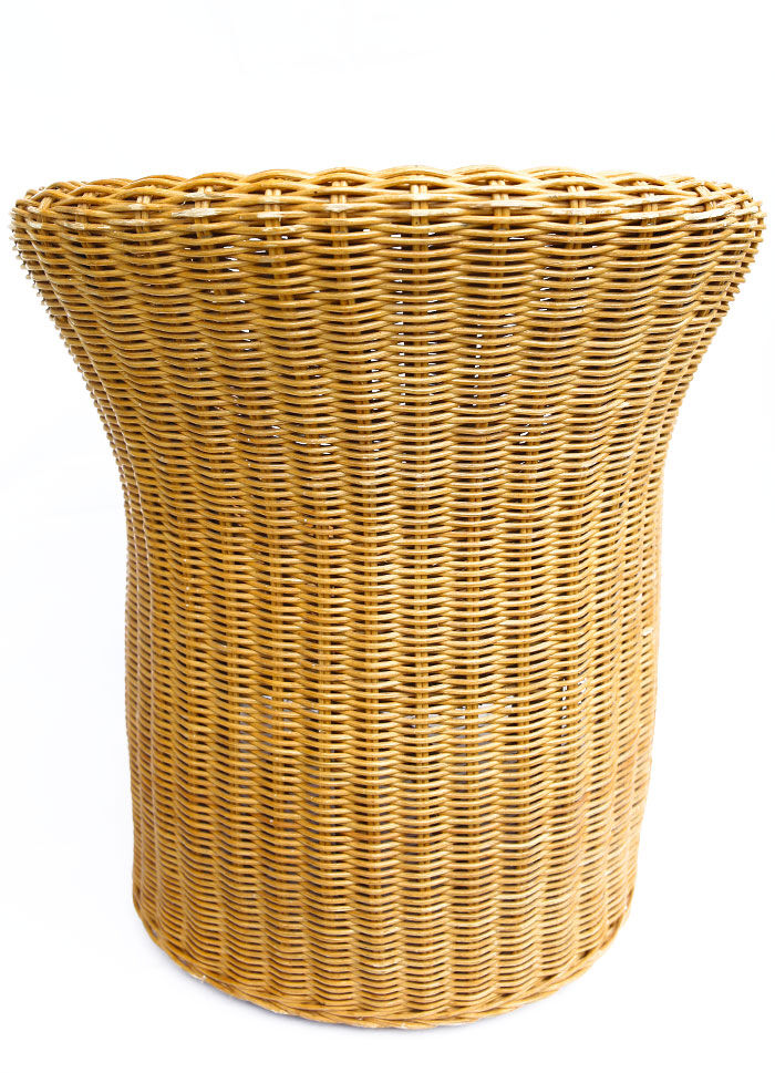 Fauteuil en osier pour enfant