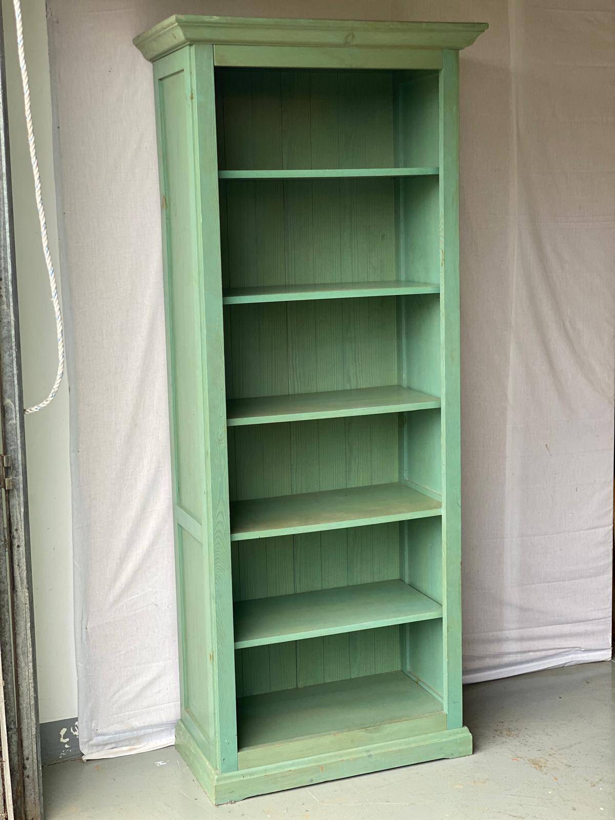 Bibliothèque étagère vintage verte en bois massif