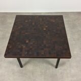 Table basse Dieter Waeckerlin en marqueterie de bois de palmier