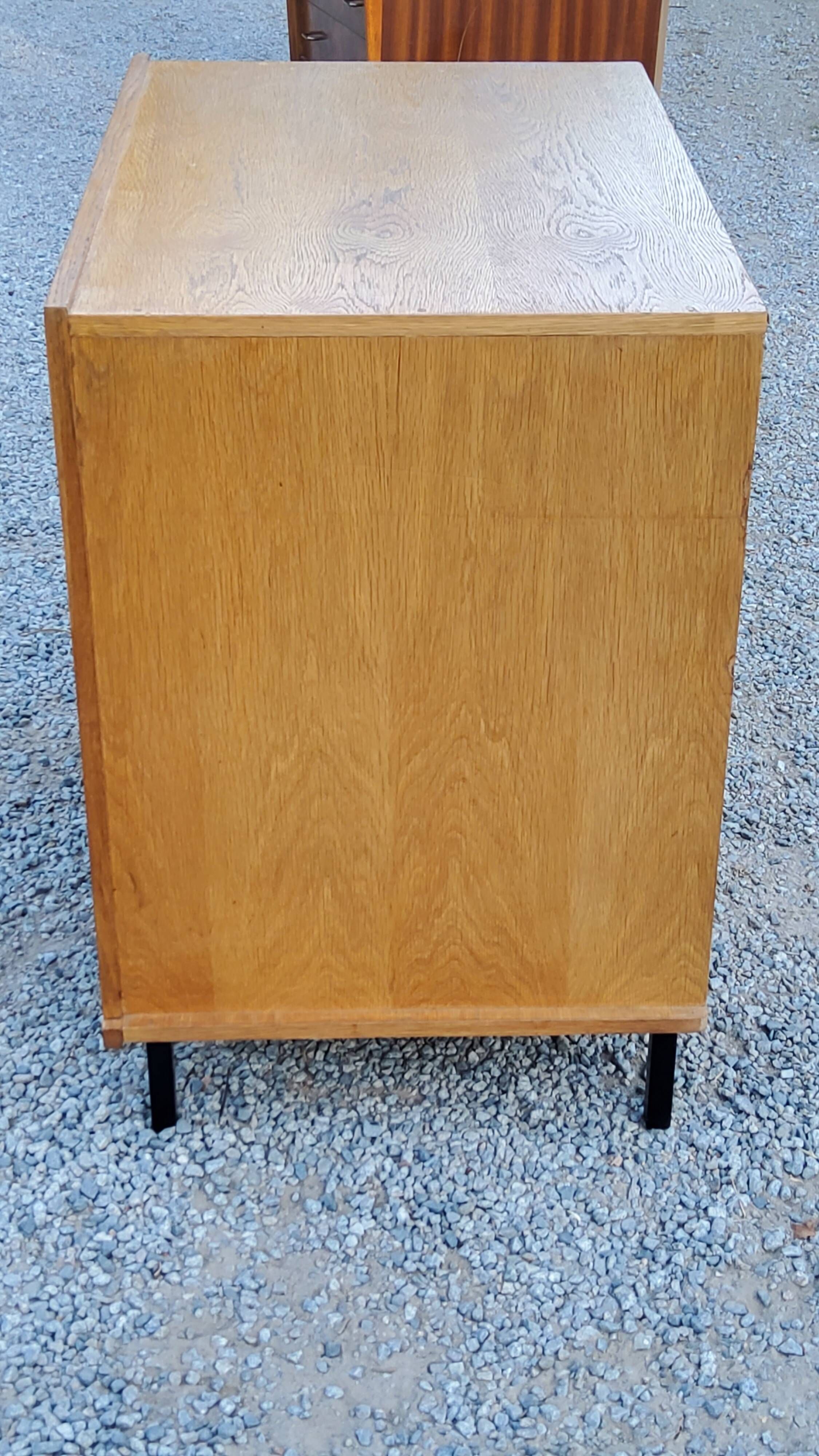 Vintage store chest of drawers in blond oak metal tube legs 4 drawers