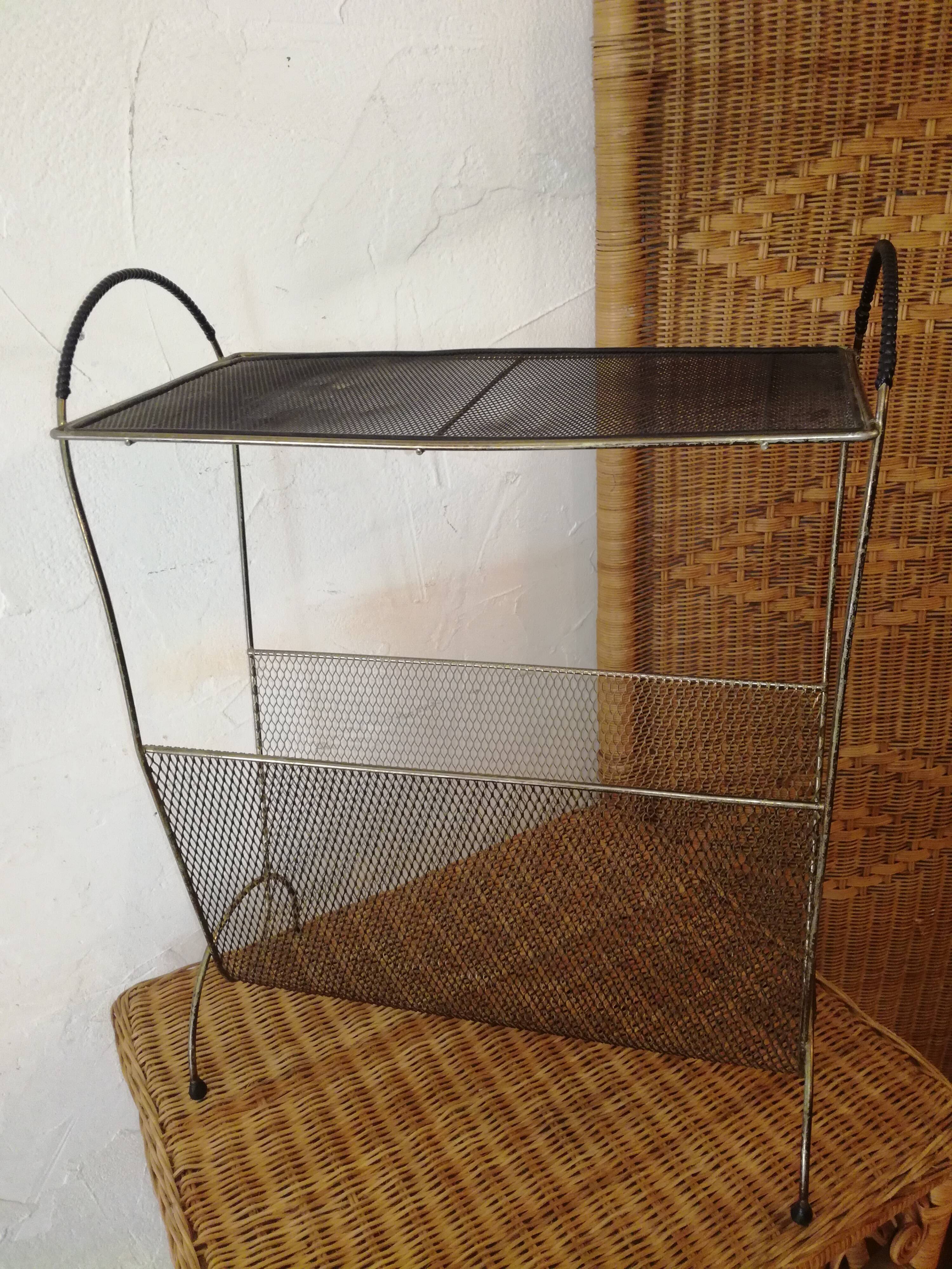 Metal magazine holder