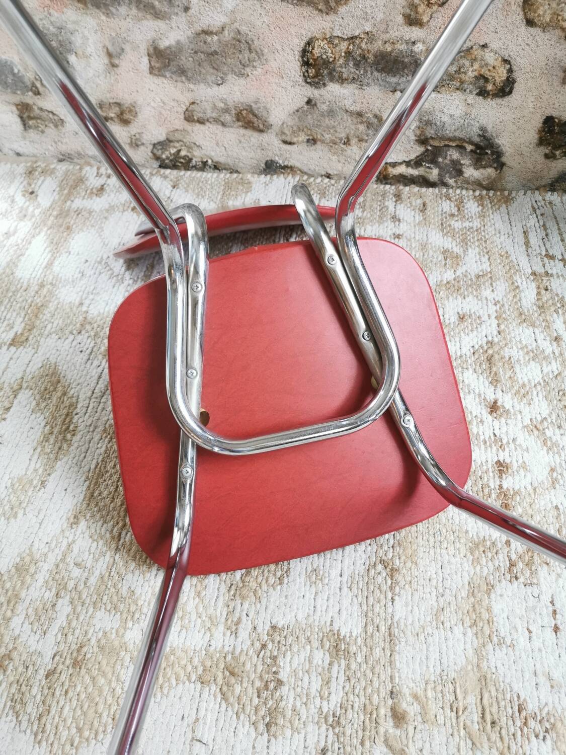 Vintage 60s chair in red leatherette