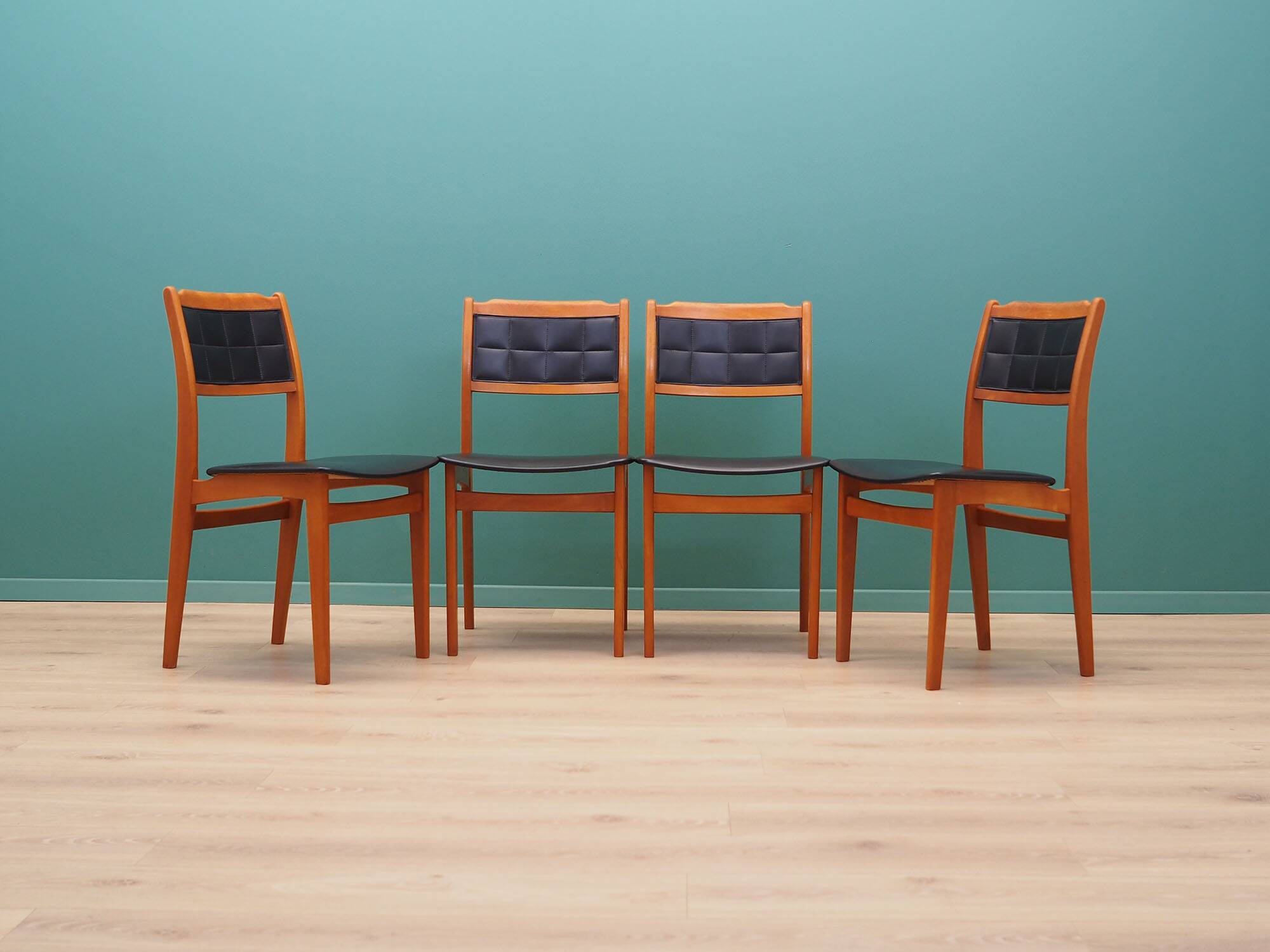 Set of four beech chairs, Danish design, 1970s, production: Denmark