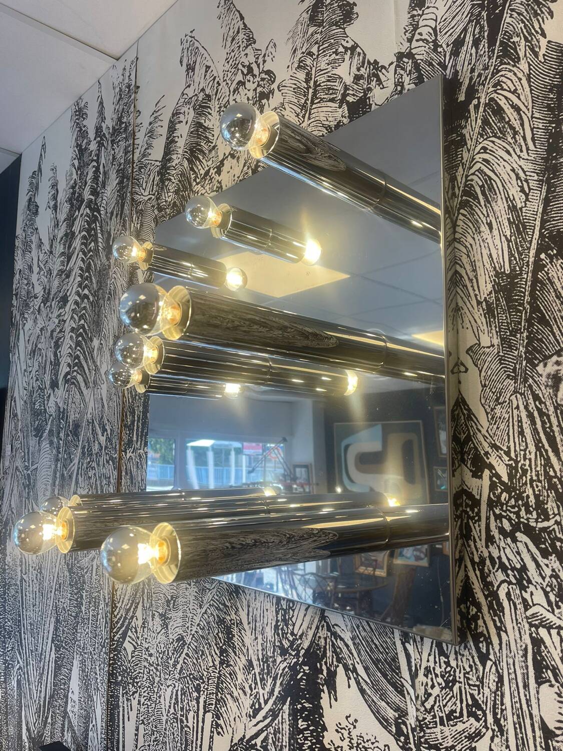 Motoko Ishii wall lamp