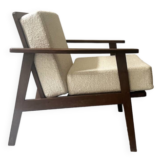 Scandinavian armchair in wood and reupholstered in curly wool, Denmark 1970
