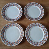 4 assiettes plates anciennes en terre de fer
