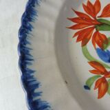 Old plate decoration flowers, ceramic from Auvillar, 18-19th