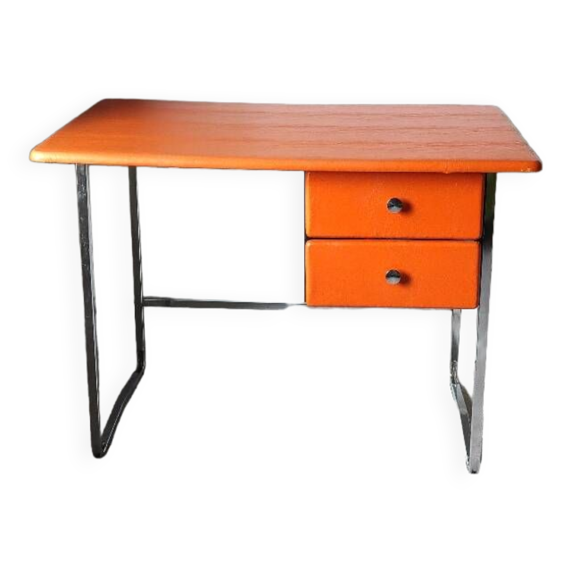 Chrome and skai desk from the 70s