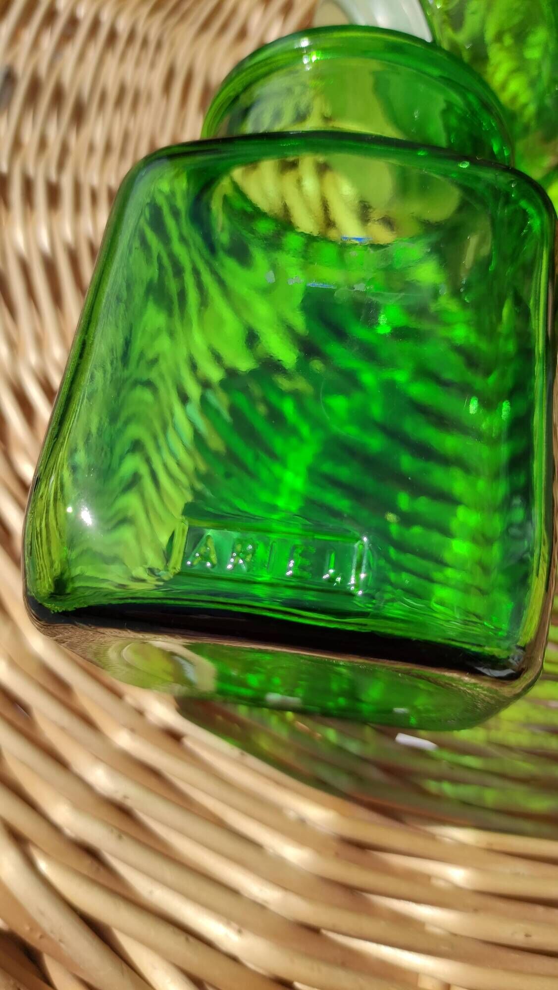 Duo of pots and jars apothecary style in green glass.