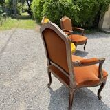 Louis XV armchair suite in carved wood – ochre and saffron velvet