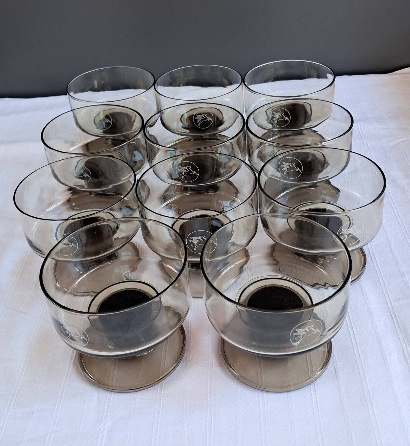 11 Mobil Pegasse coupes