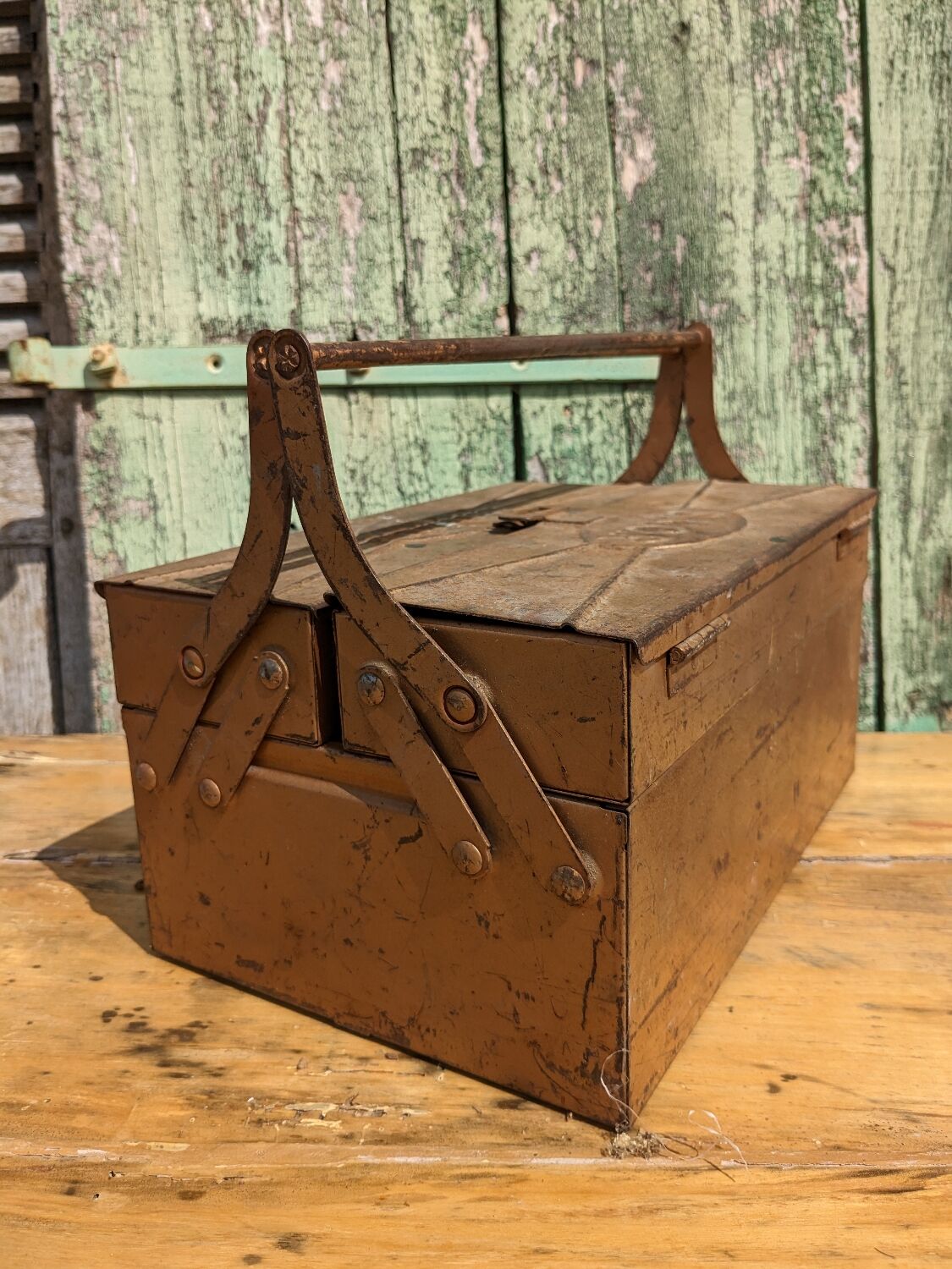 Boîte à outils SNOR des années 40