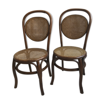 Pair of chairs in rattan and caning
