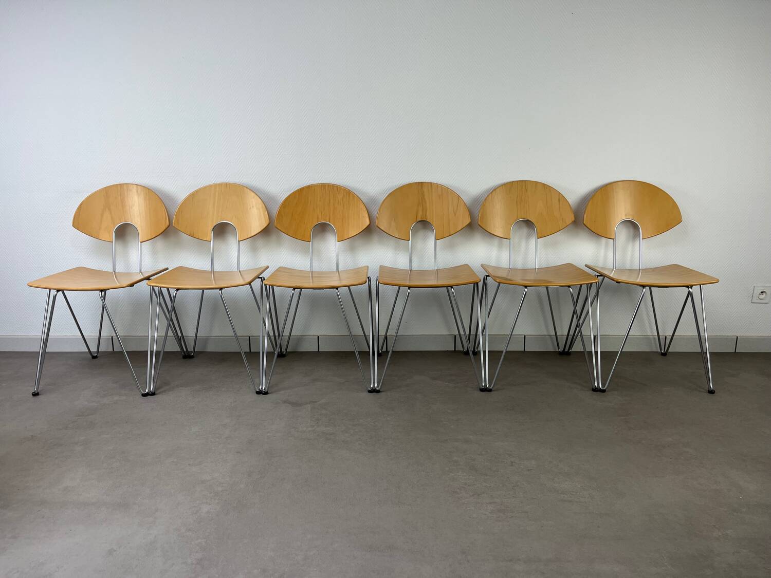 6 Mikado chairs 1800, stackable, design by Walter Leeman for Kusck&co.