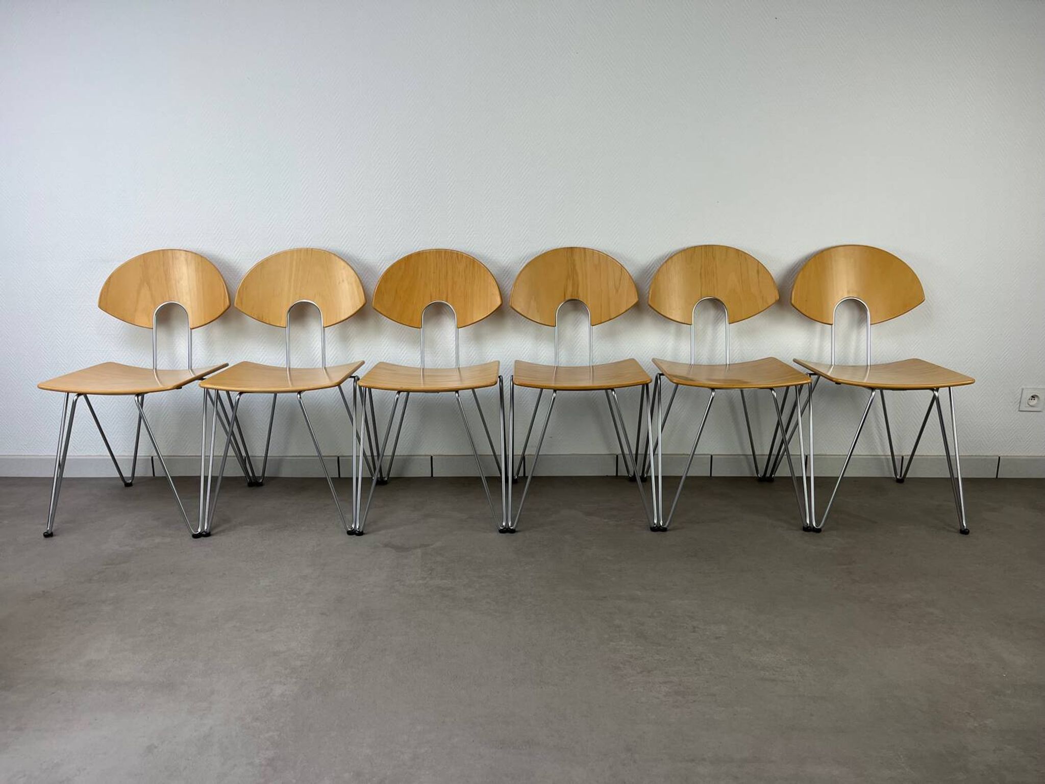 6 Mikado chairs 1800, stackable, design by Walter Leeman for Kusck&co.