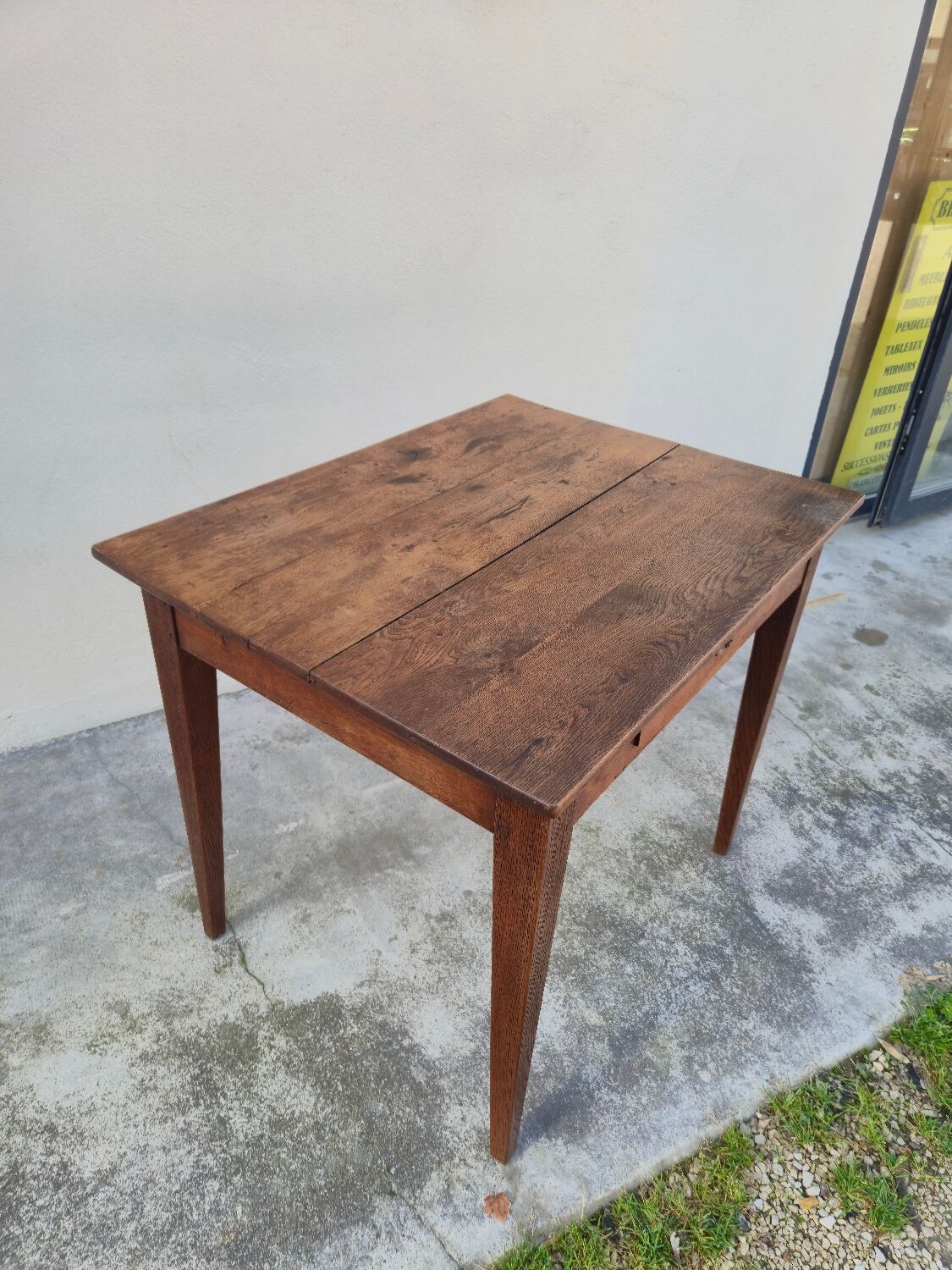 Antique rustic farmhouse table in solid oak, circa 1900s - 84cm