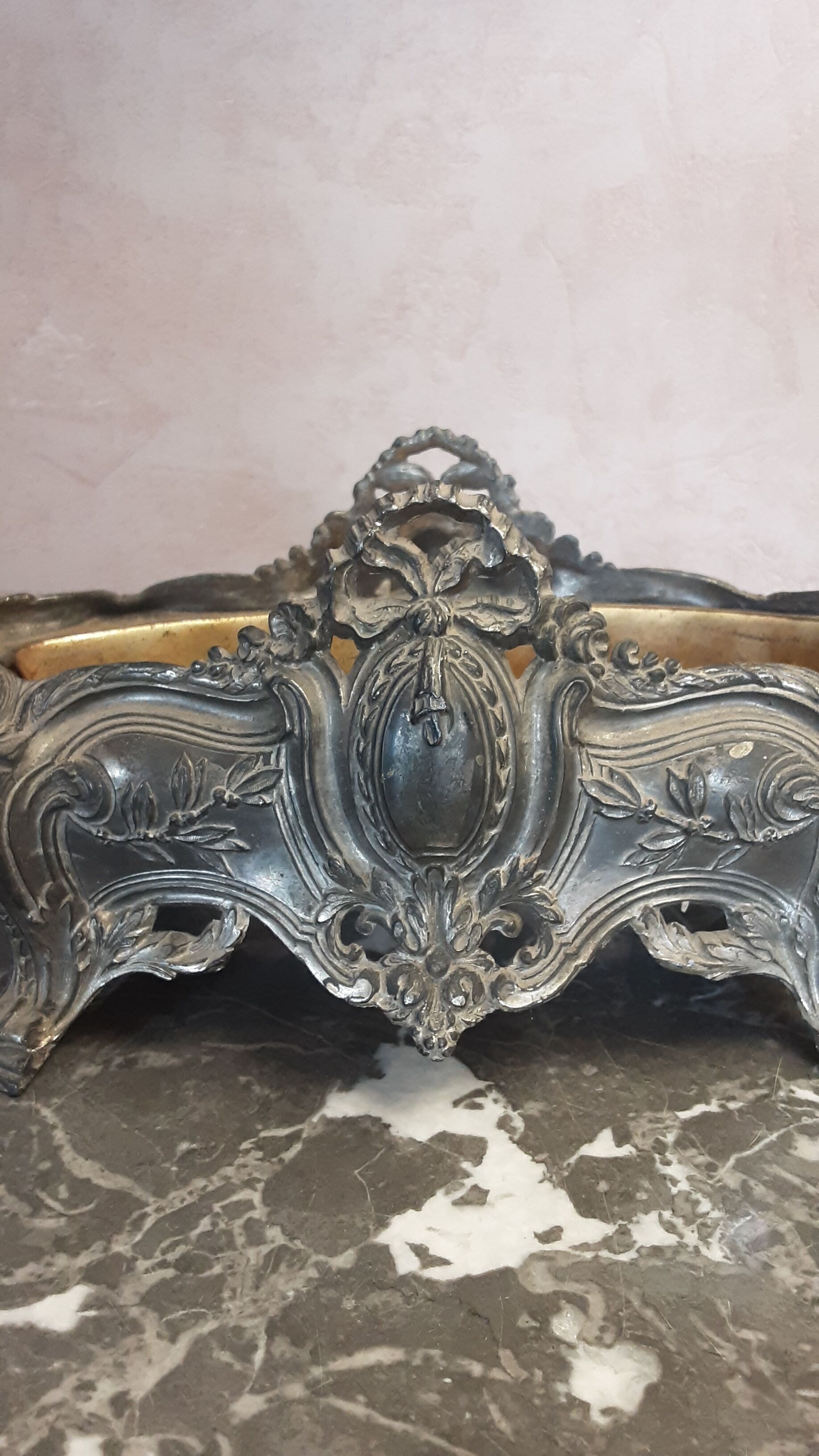 Jardinière ancienne régule et son bac