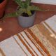 Tapis artisanal tissé main en coton recyclé - 40 x 60 cm