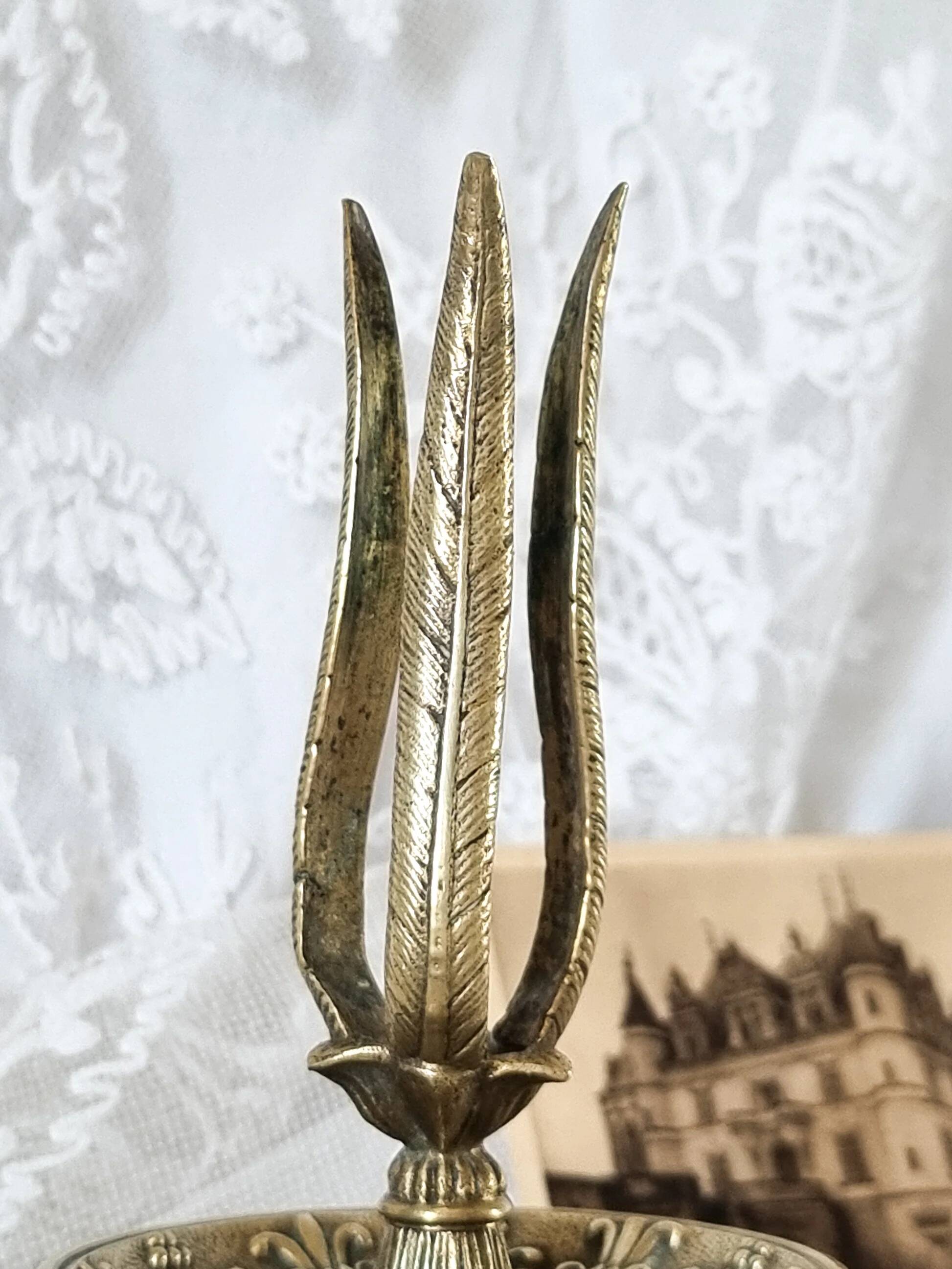 Bougeoir "à la financière" en bronze