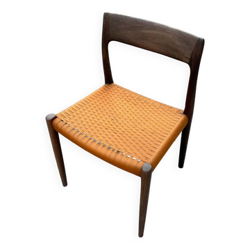 Chaise vintage Niels Møller en palissandre années 50